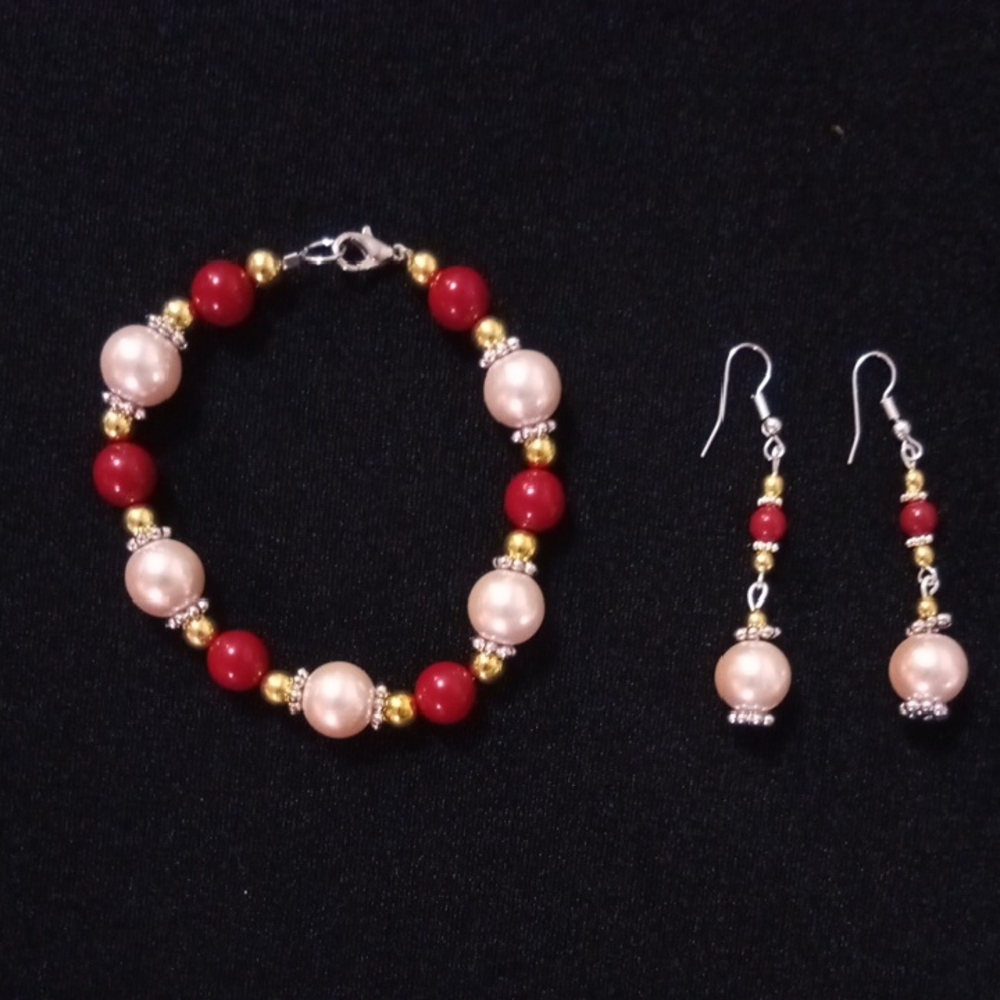 Elegant Handmade Red and Gold Beaded Jewelry Set